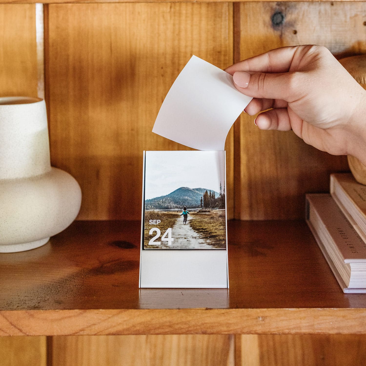 Daily Calendar - Image 5